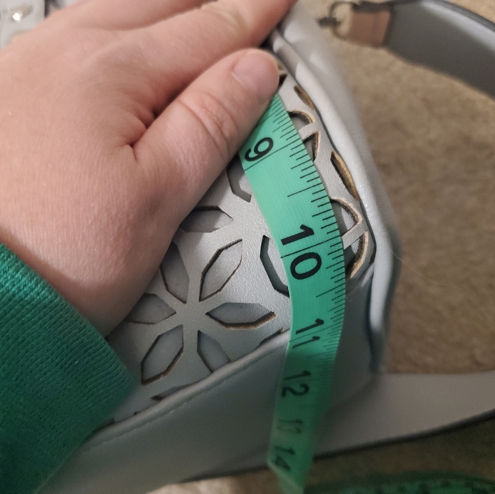 Shoulder bag🍒 - Picture 14 of 16